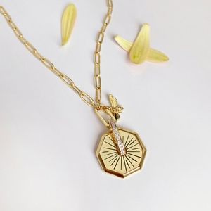 NWOT Wanderlust+Co Bee Amulet Necklace
